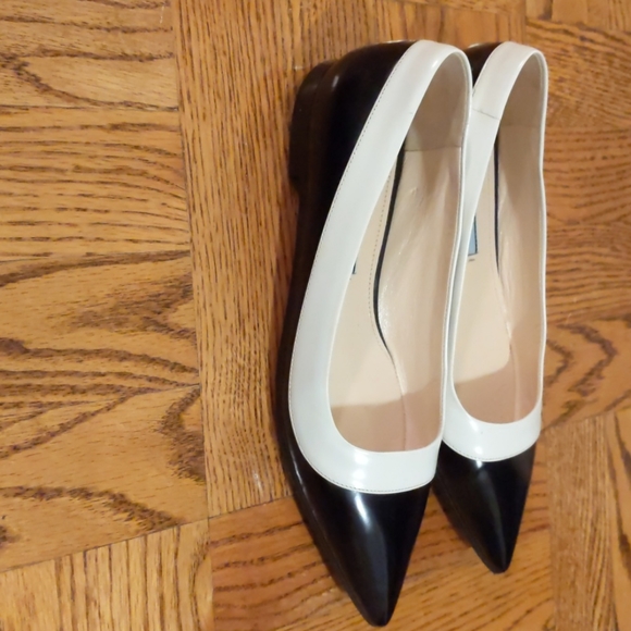Prada Trim Two Tone Pointy Toe Ballerina Flat - Picture 8 of 8
